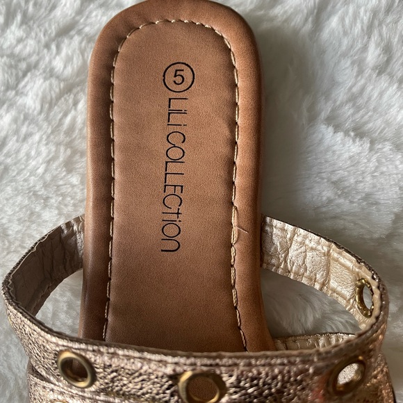 Lili Collection sandal, Gold, Size 5 - Picture 8 of 9